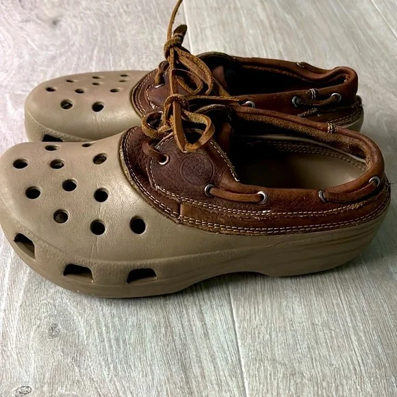 Crocs Islander Pit Crew Men’s 5/ Women’s 7 Lace -Up Brown Leather Boat Shoes - Picture 2 of 6